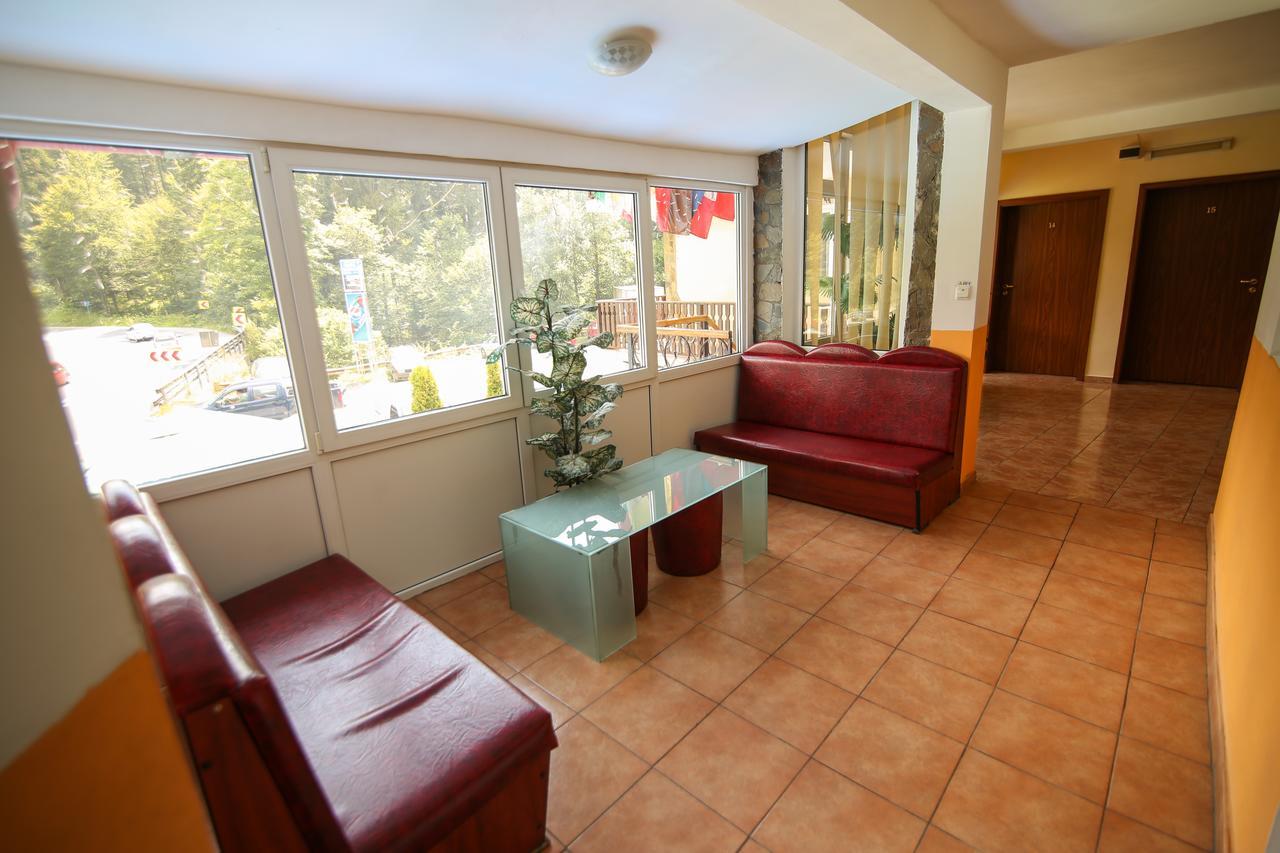 Motel Cotul Donului Predeál Kültér fotó