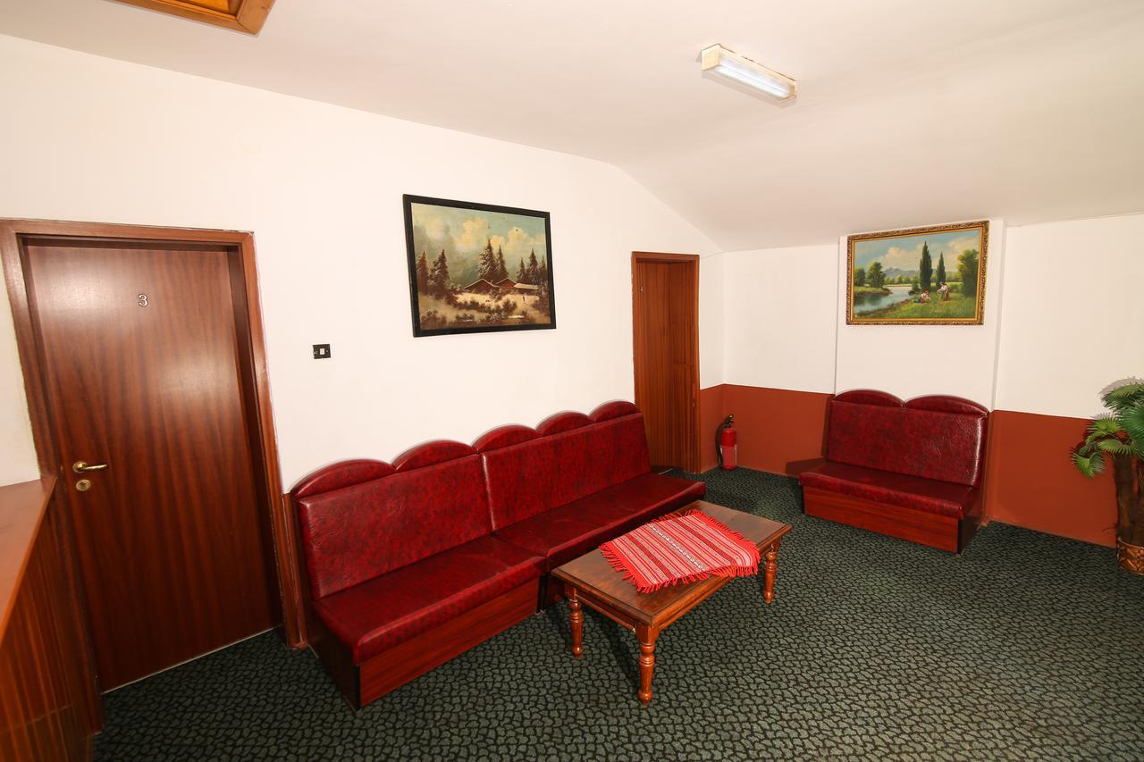 Motel Cotul Donului Predeál Kültér fotó