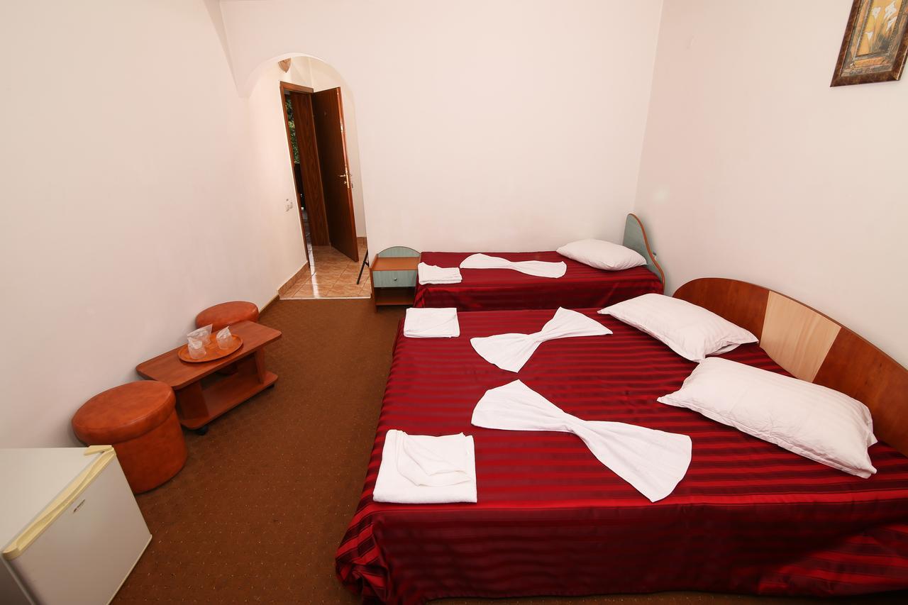Motel Cotul Donului Predeál Kültér fotó