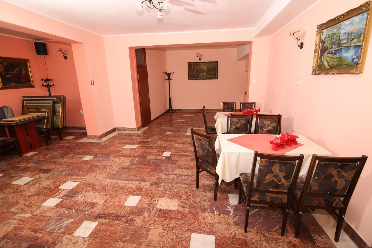 Motel Cotul Donului Predeál Kültér fotó
