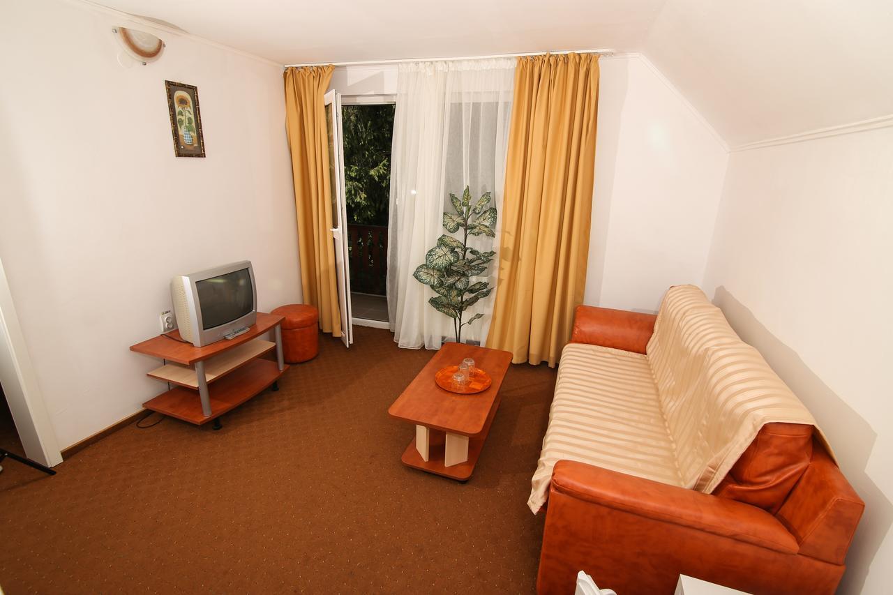 Motel Cotul Donului Predeál Kültér fotó