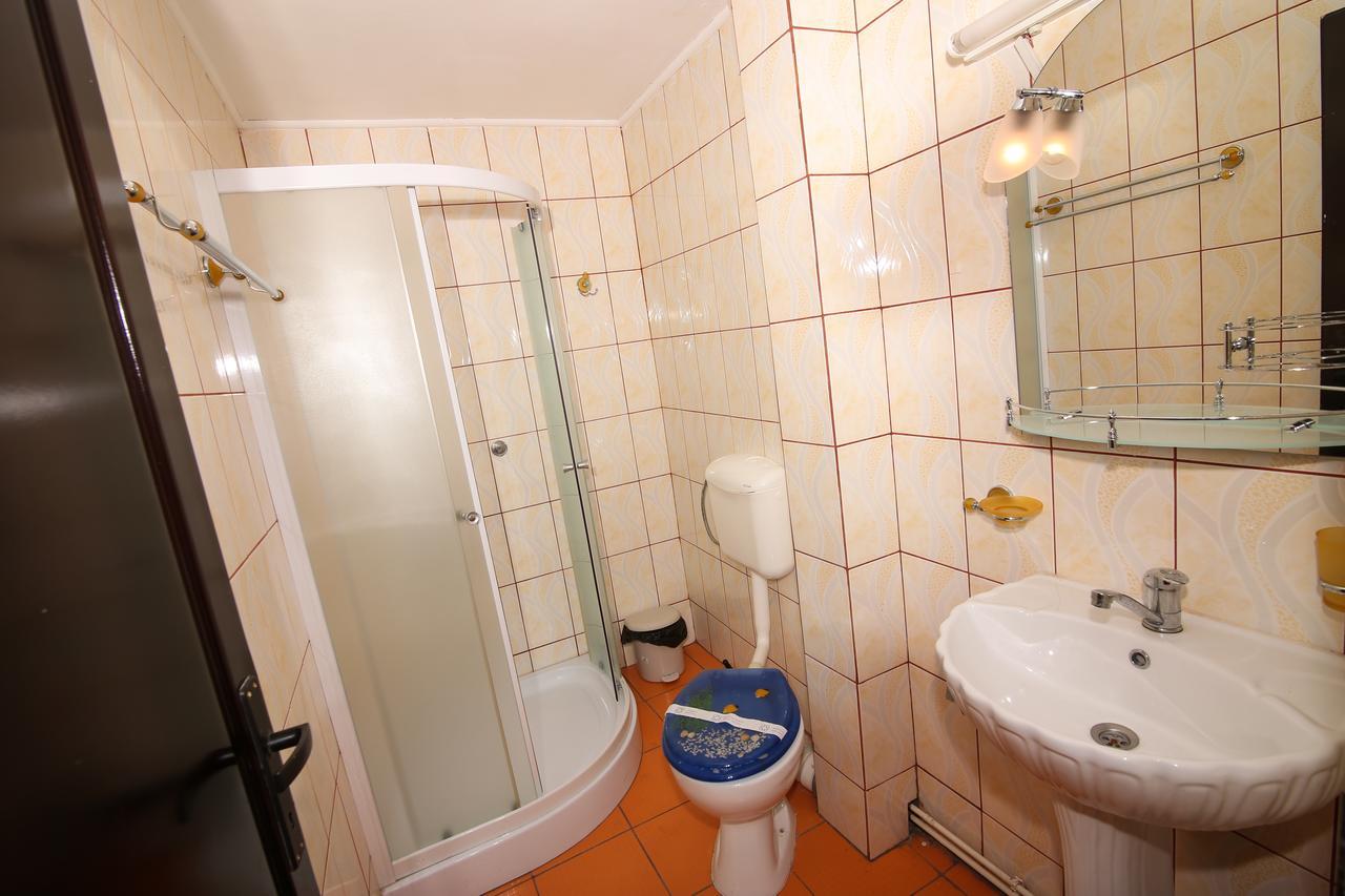 Motel Cotul Donului Predeál Kültér fotó